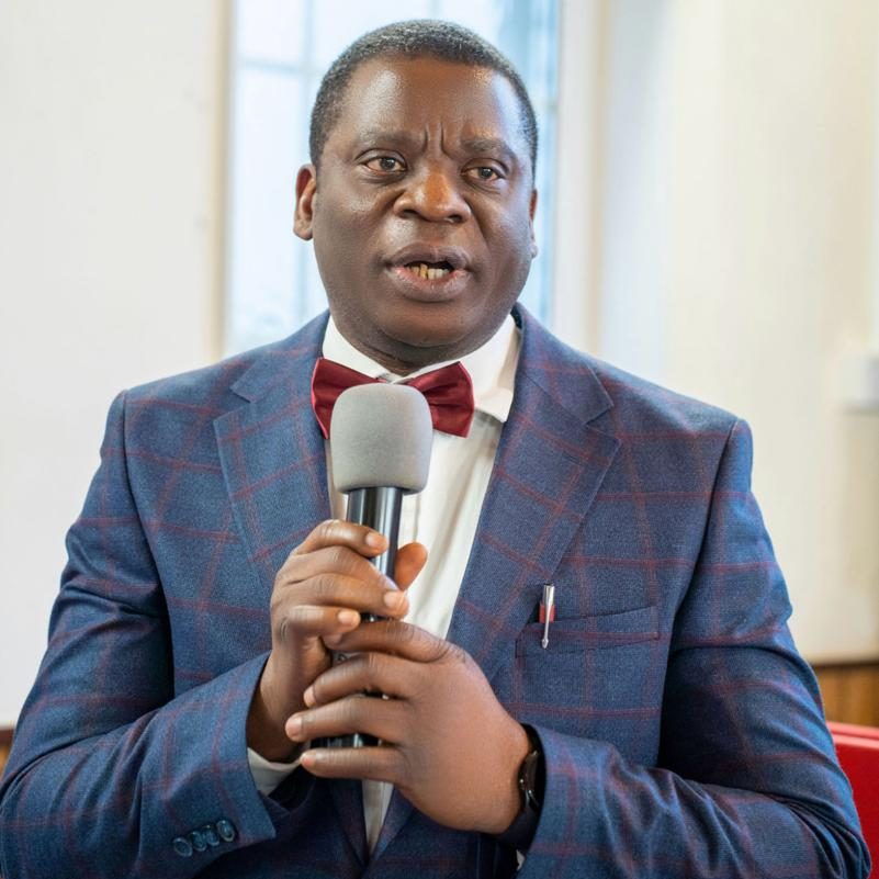 Pastor Idowu Olowe