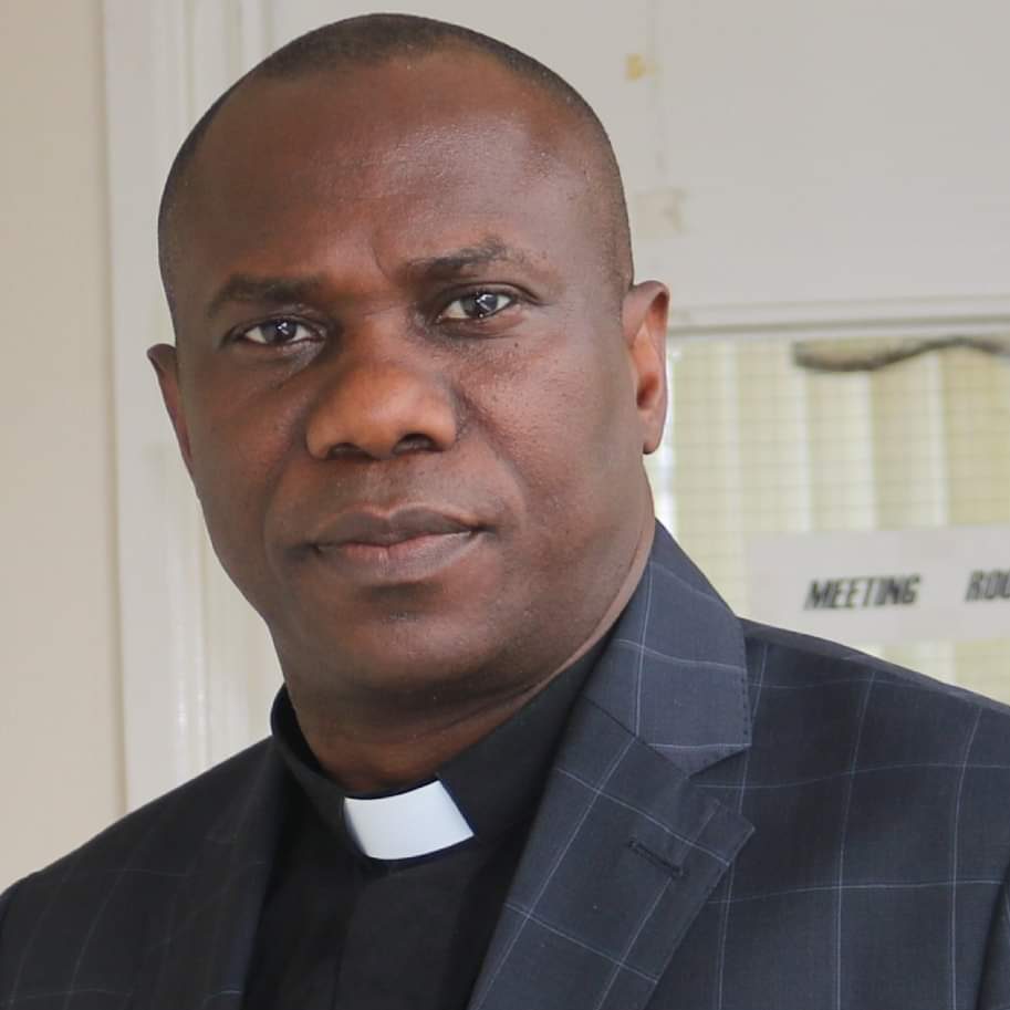 Pastor (Dr) Mike Olaniyi